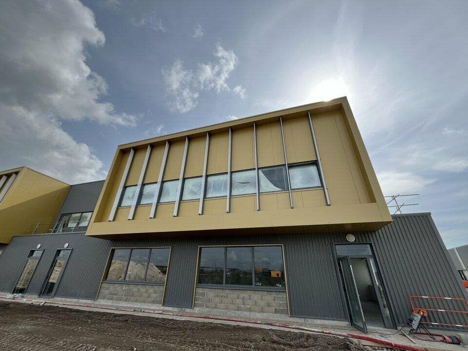 Location entrepôts 660 m² divisibles à partir de 351 m²