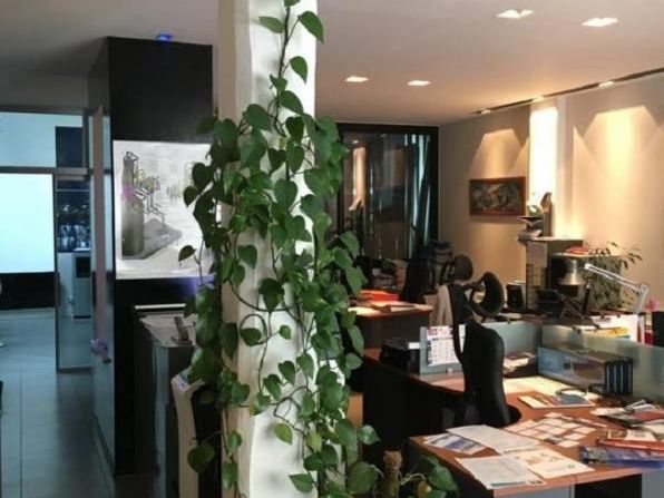 Location bureaux 101 m² non divisibles