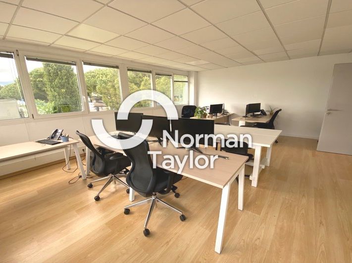 Location bureaux 103 m² non divisibles