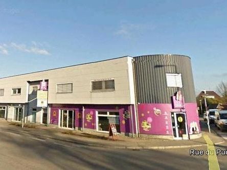 Location bureaux 216 m² divisibles à partir de 20 m²