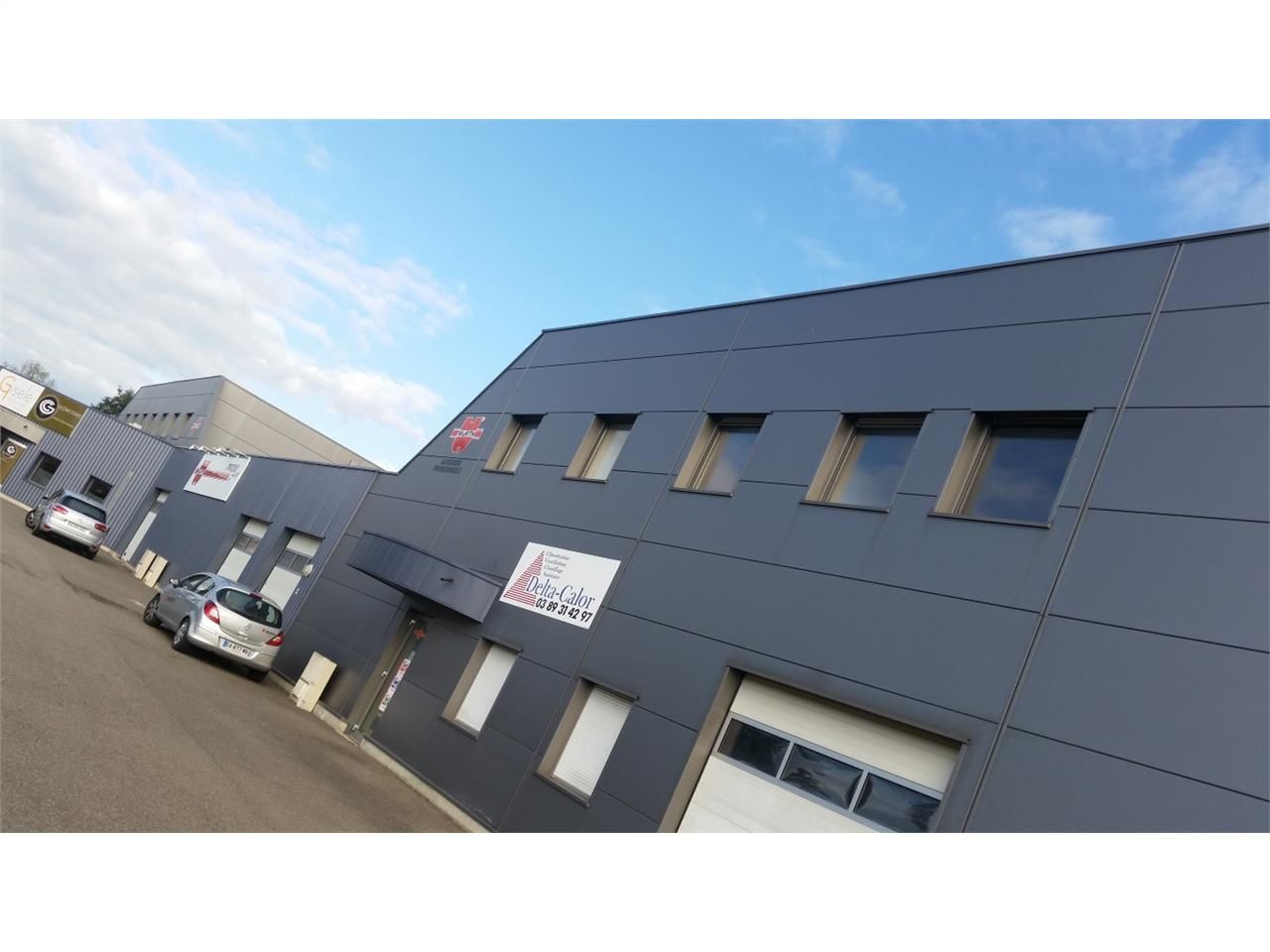 Location local d''activites 303 m² non divisibles