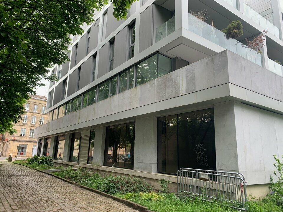 Location bureaux 130 m² non divisibles