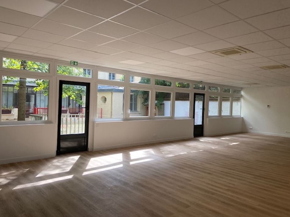 Location bureaux 112 m² non divisibles