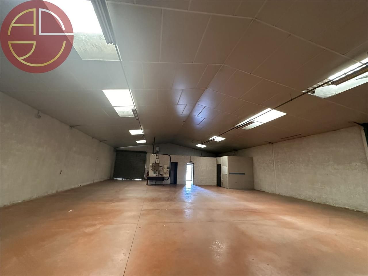 Vente local 1000 m² à TOULOUSE
