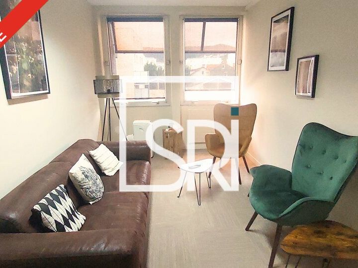 Bureau à vendre - 2195 m²