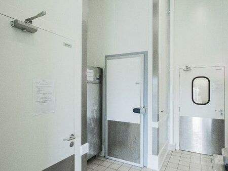 Location entrepôts 350 m² divisibles à partir de 200 m²