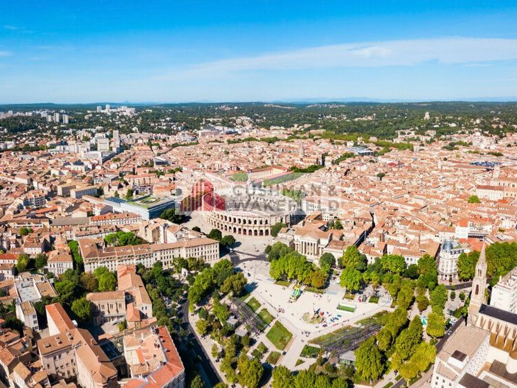 Location local commercial 544 m² non divisibles