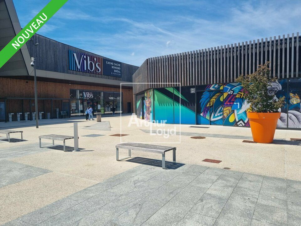 Location local commercial 233 m² non divisibles