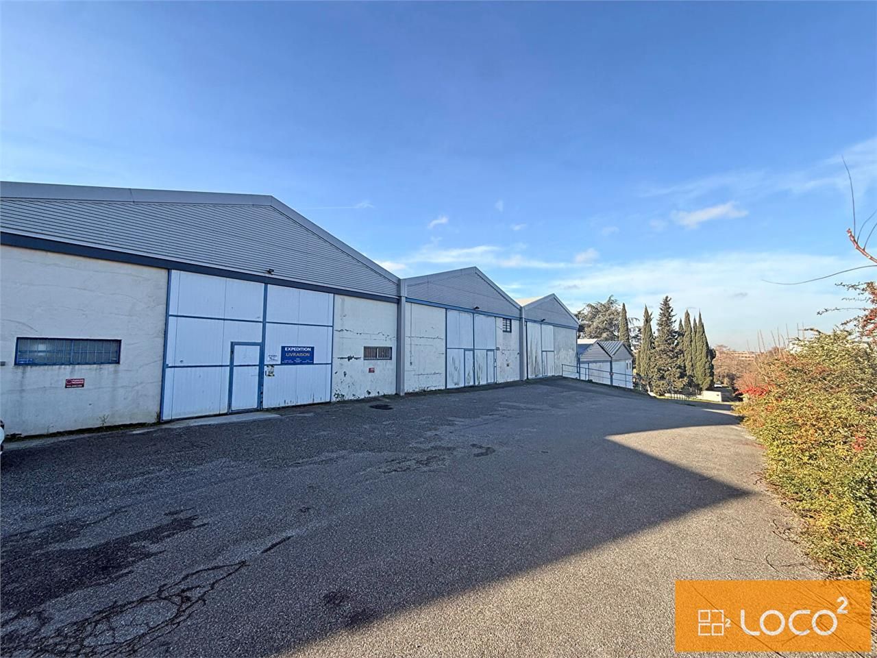 Vente local 1911.00 m² à TOULOUSE