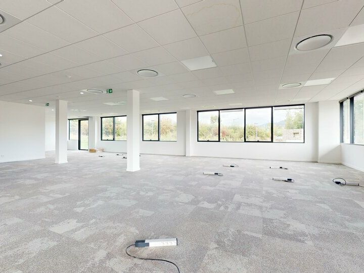 829.5 m² pour ce bureaux en location à Limonest