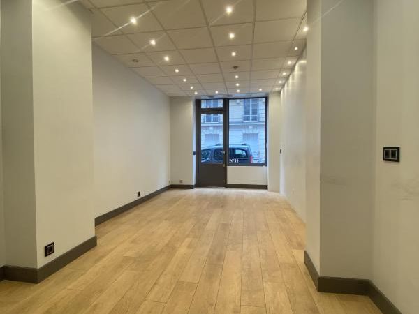Location local commercial 31 m² non divisibles