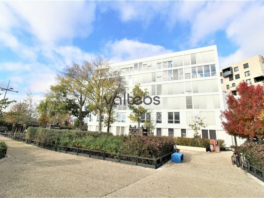 Location bureaux 165 m² non divisibles