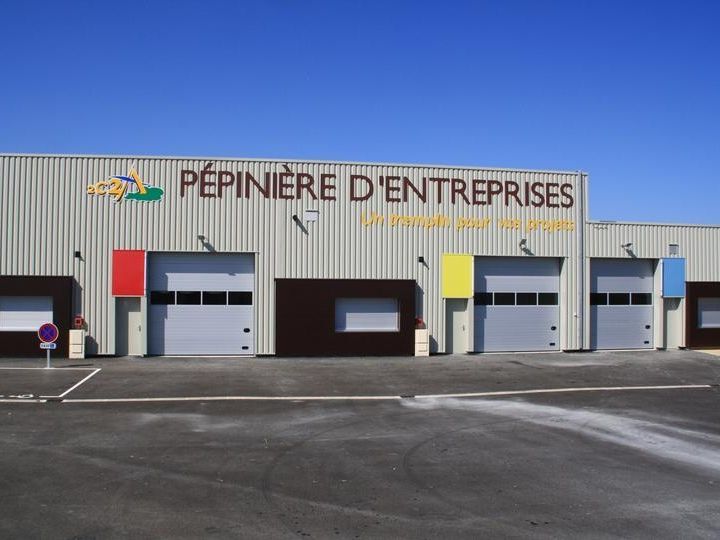 Location entrepôts 236 m² divisibles à partir de 143 m²