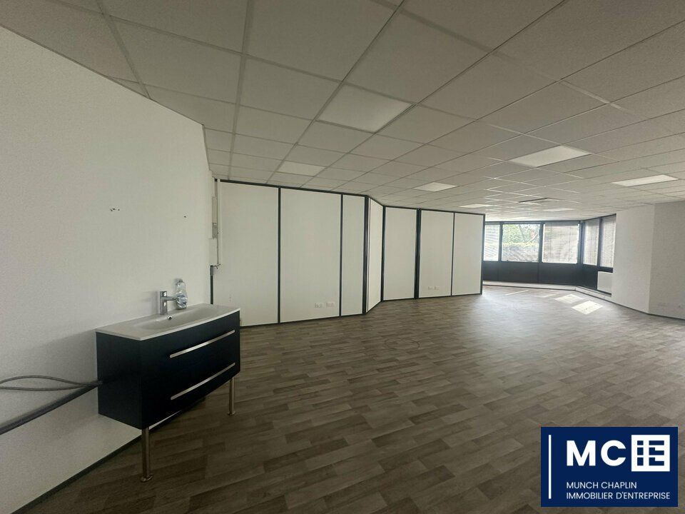 Location bureaux 443 m² divisibles à partir de 119 m²