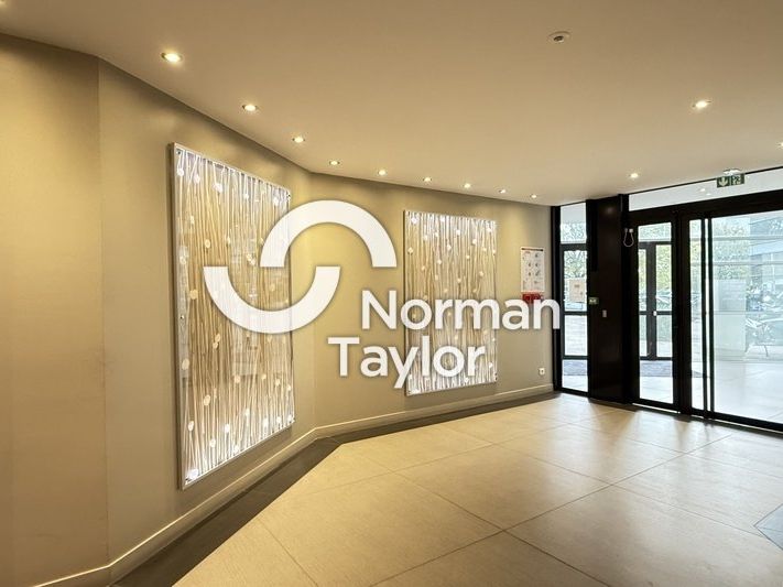 Location bureau - 206 m²