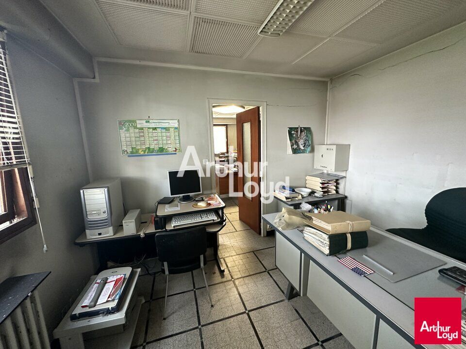 Bâtiment indépendant, intra rocades !