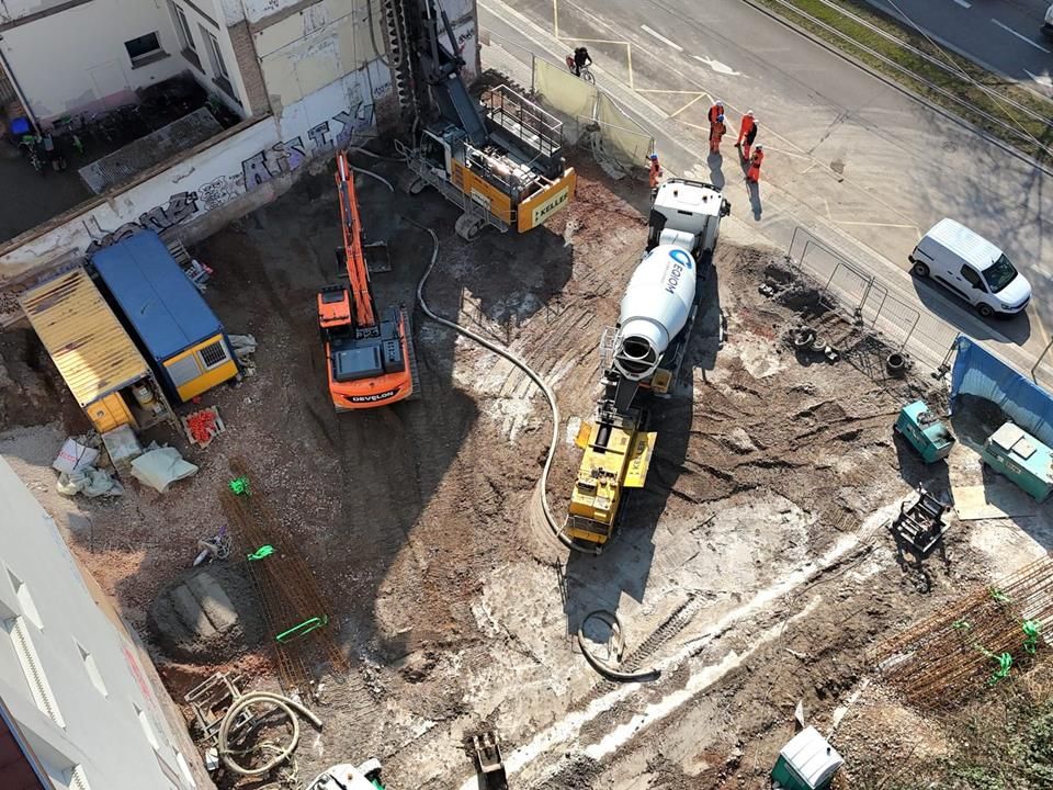 a0d442d5-745f-4b0d-857c-c3dce4ff4c81