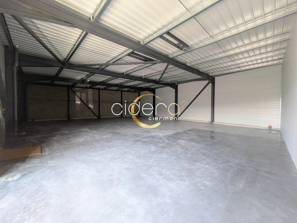 A louer local commercial zone d'activité de Thiers (63300 Thiers)