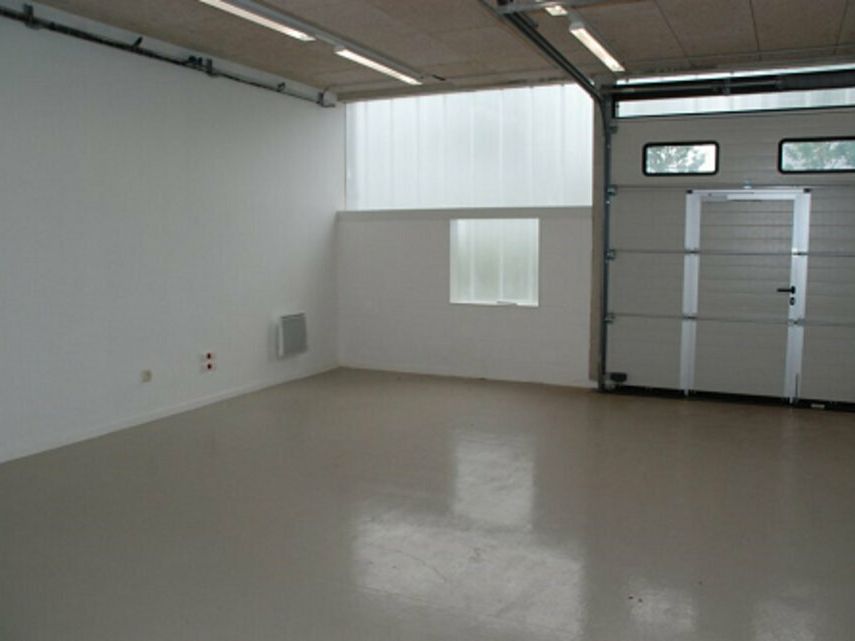 Ateliers de 50 à 75 m² à louer à Calais