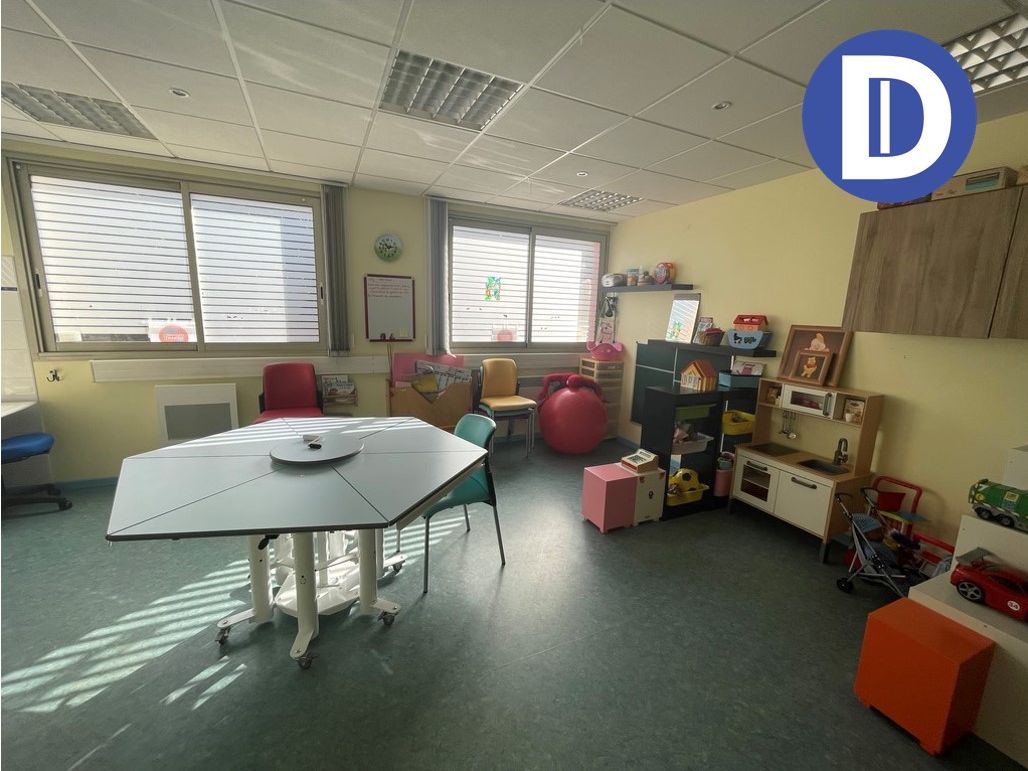 Vente investissement 1249.00 m² non divisibles