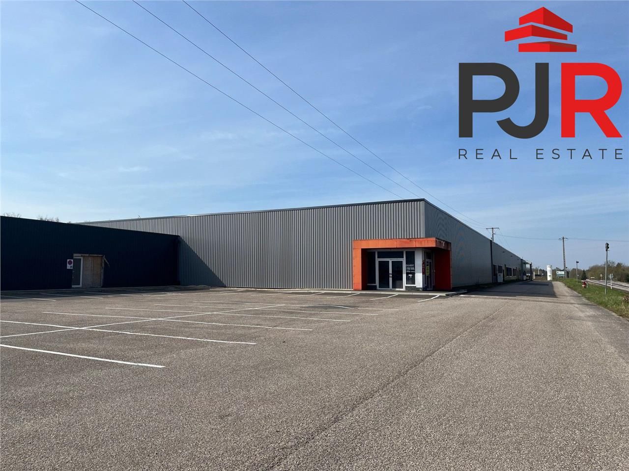 Vente local d''activités 2343 m² à Gondreville