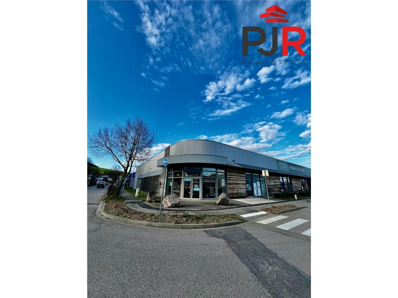 Vente local commercial 389 m² à Essey-lès-Nancy