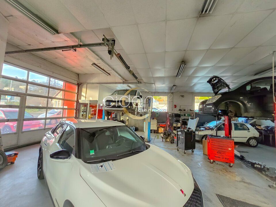 Vente de murs et fonds de commerce de garage automobile (63)