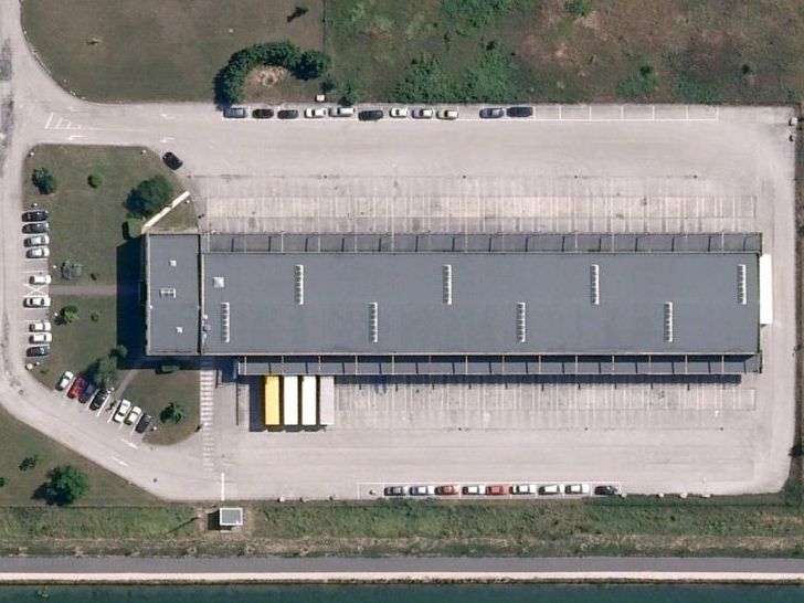 PLATEFORME DE MESSAGERIE - ZI LONGVIC