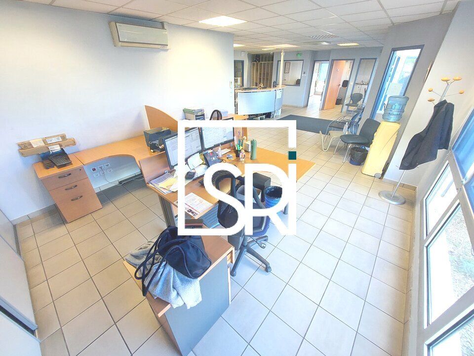Location bureaux 276.37 m² non divisibles