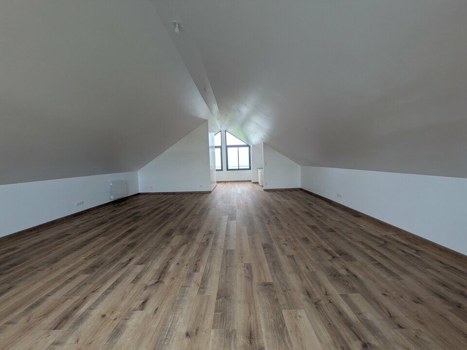 Location bureaux 52 m² non divisibles