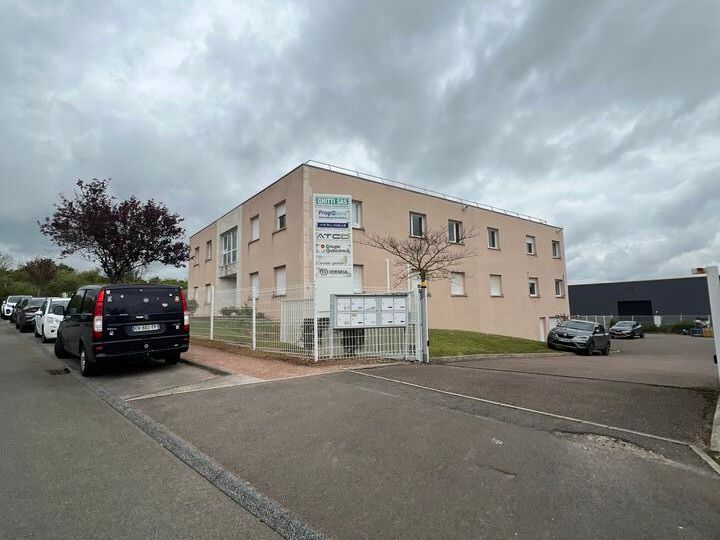 Location bureaux 350 m² non divisibles