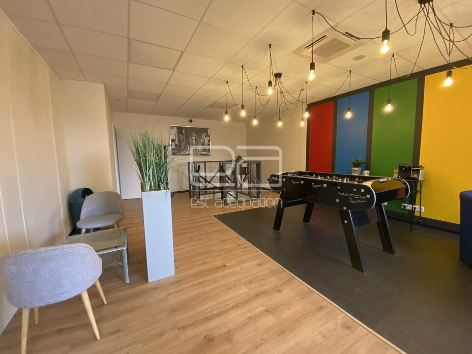 À louer – Bureaux divisibles – 143,88 m² env. (QPPCI) – Heillecourt, ZI Est