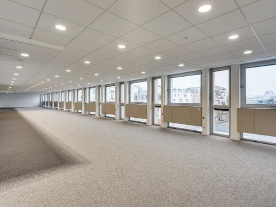 Location bureaux 1001 m² divisibles à partir de 429 m²