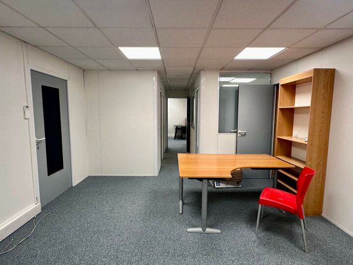 Location bureaux 60 m² non divisibles
