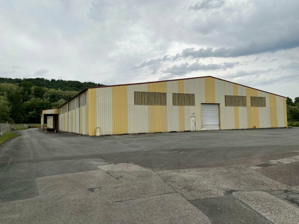 Location entrepot 4000 m² non divisibles