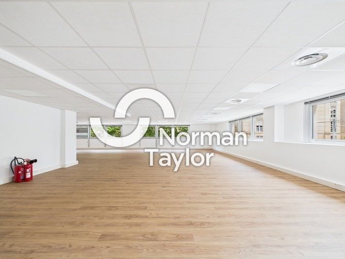 Location bureaux 292 m² non divisibles