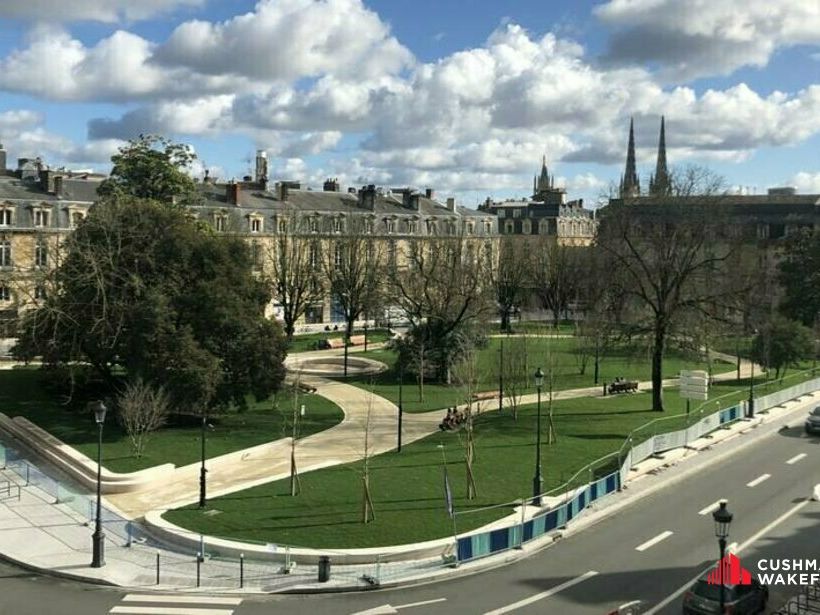 A CEDER DROIT AU BAIL - RESTAURATION EMPL N°1