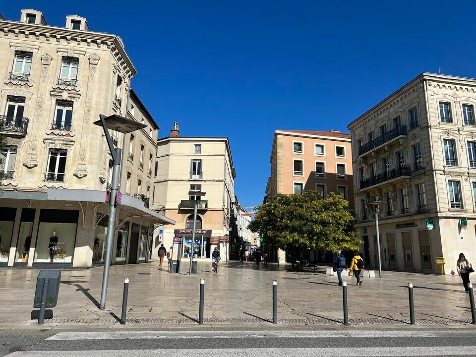 Valence - Local commercial cession droit au bail