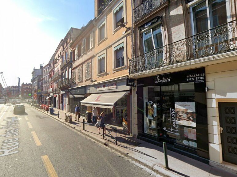 Location local commercial 140 m² non divisibles