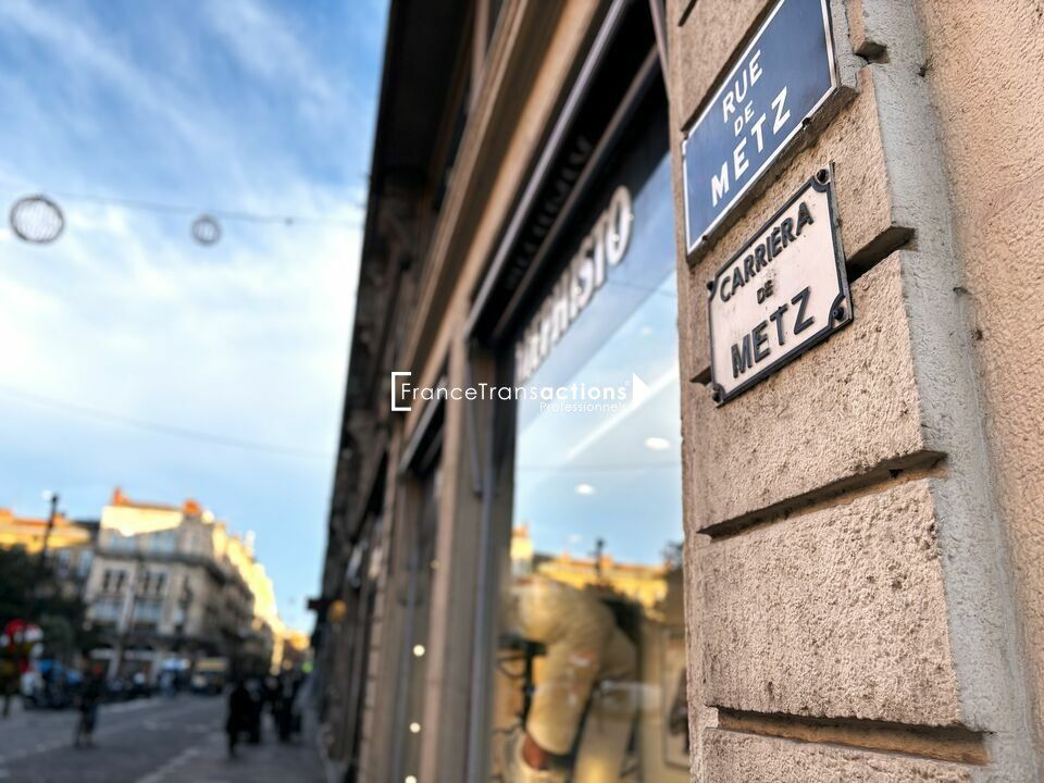 Location local commercial 63 m² non divisibles