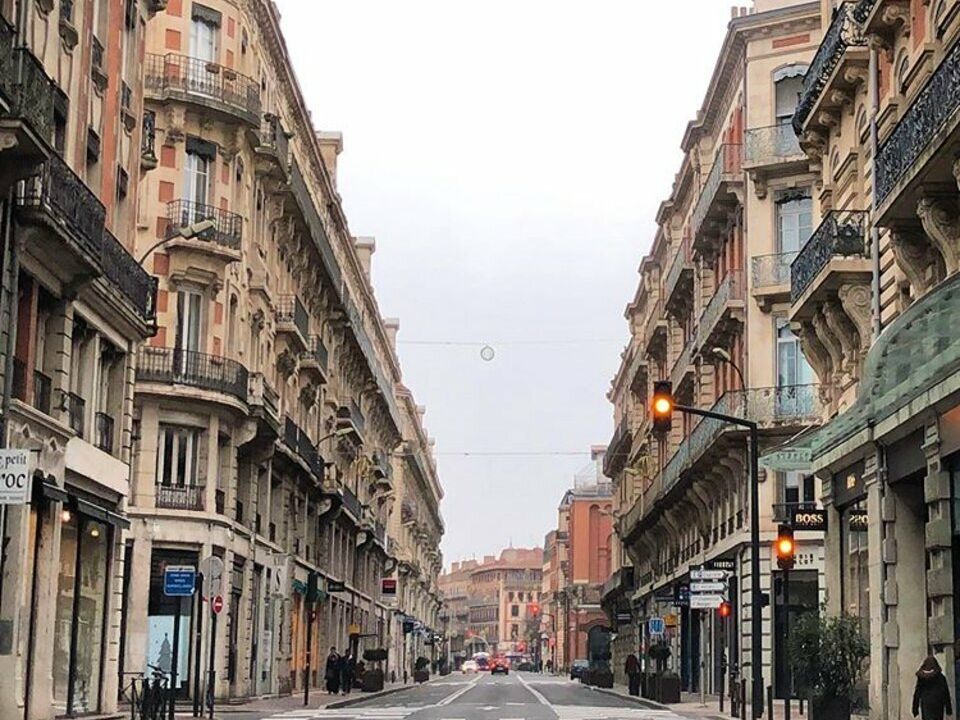 A céder local commercial de 198m² Toulouse (31000)