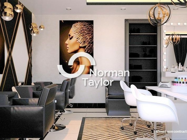 Location local commercial 115 m² non divisibles