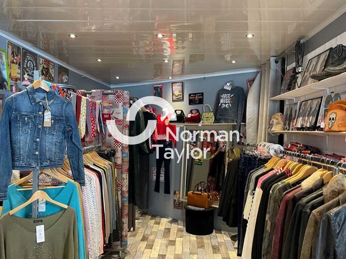 Location local commercial 70 m² non divisibles