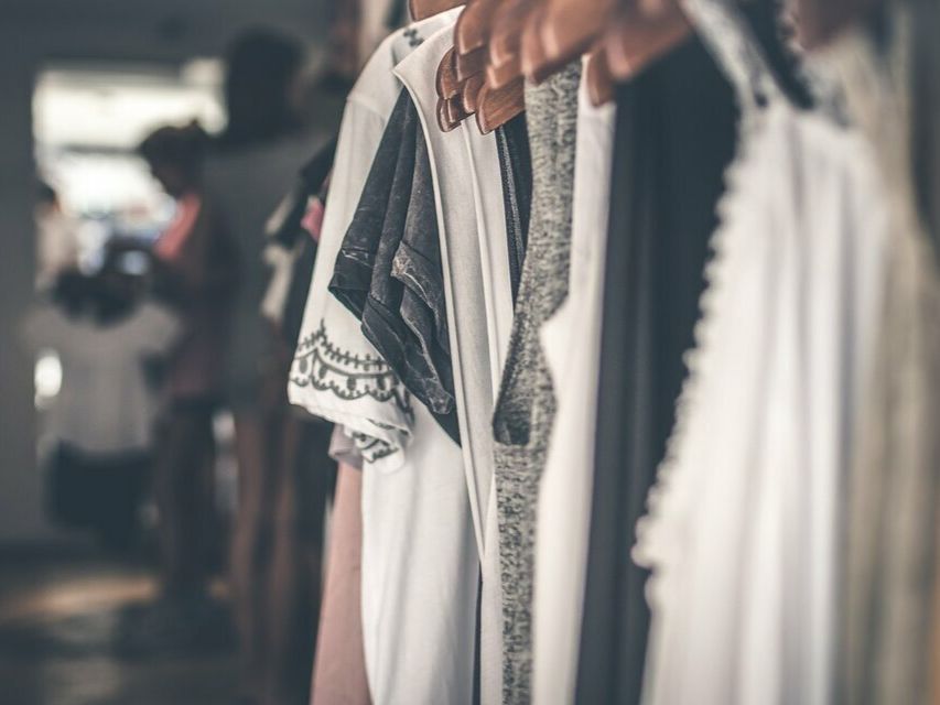 Location local commercial 73 m² non divisibles