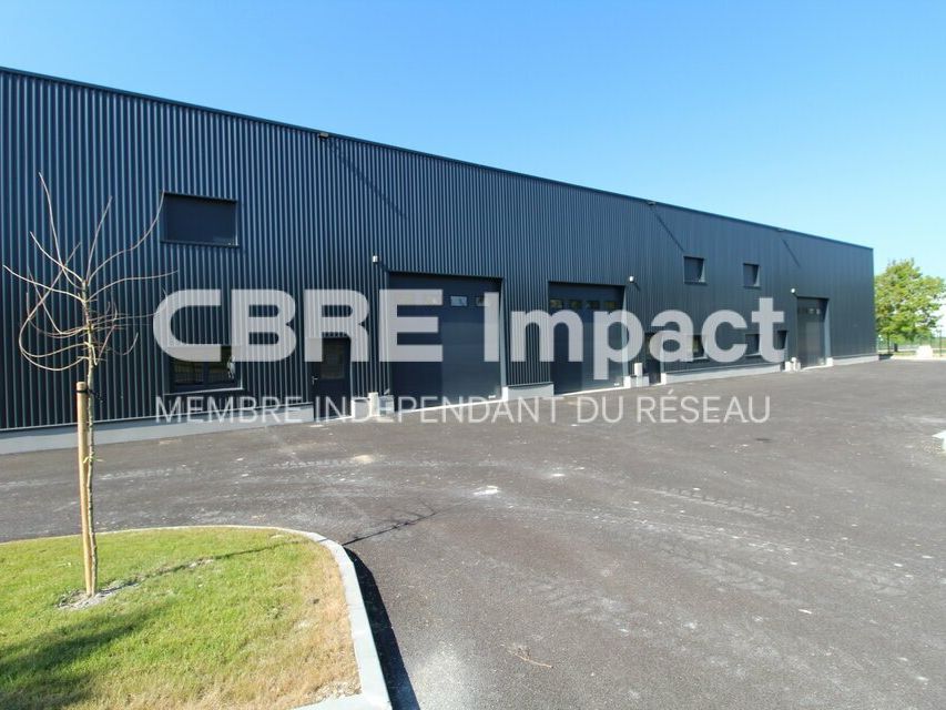 Location local d''activites 277 m² non divisibles