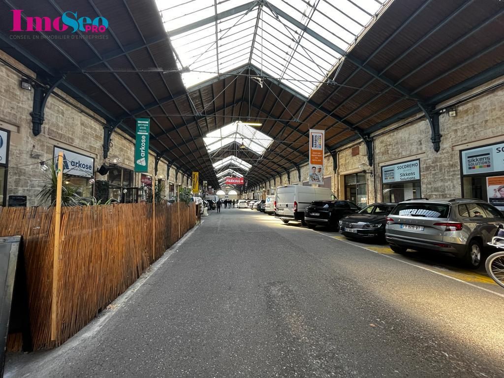 Location local commercial 426.00 m² à BORDEAUX