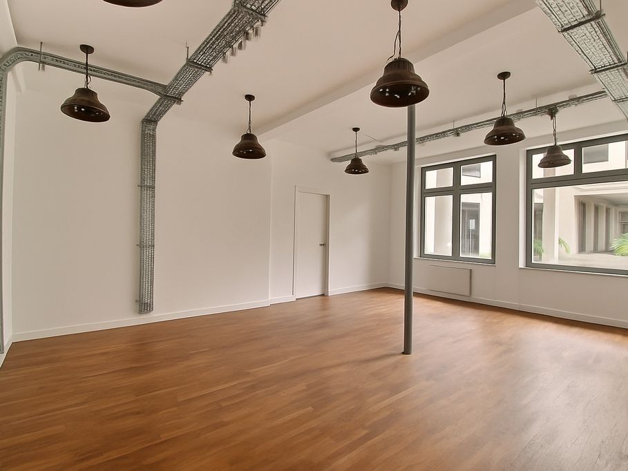 Location bureaux 120 m² non divisibles