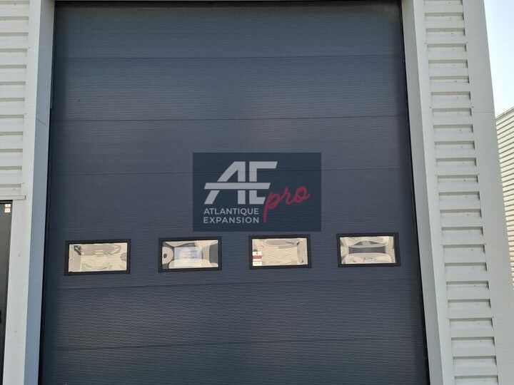 Local d'activité de 160m2 à louer dans le village d'entreprises des Six Croix à Donges par Atlantique Expansion Pro