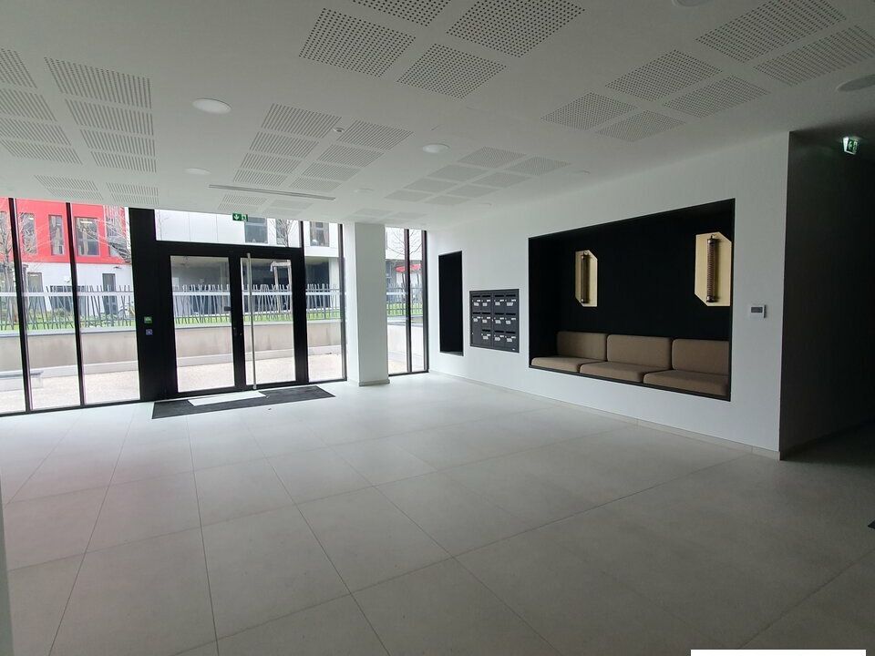 Vente bureaux 3740 m² divisibles à partir de 217 m²