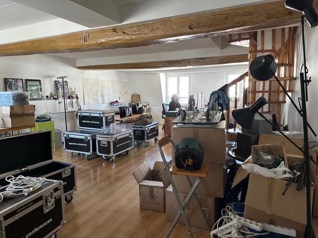 Location bureaux 125 m² non divisibles